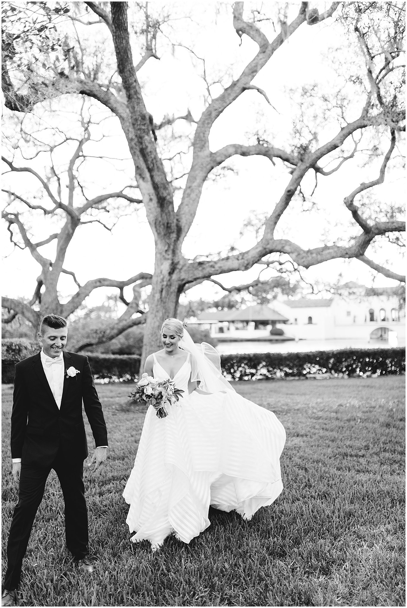 florida bride and groom portraits black and white
